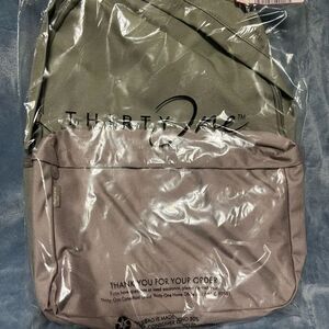 Thirty-One Men's Gray and Tan Bag